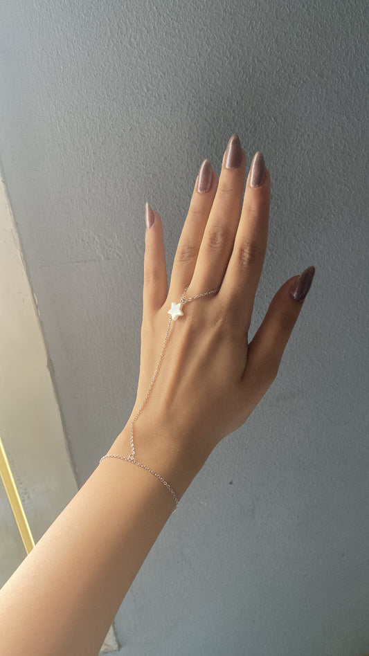 Star hand chain
