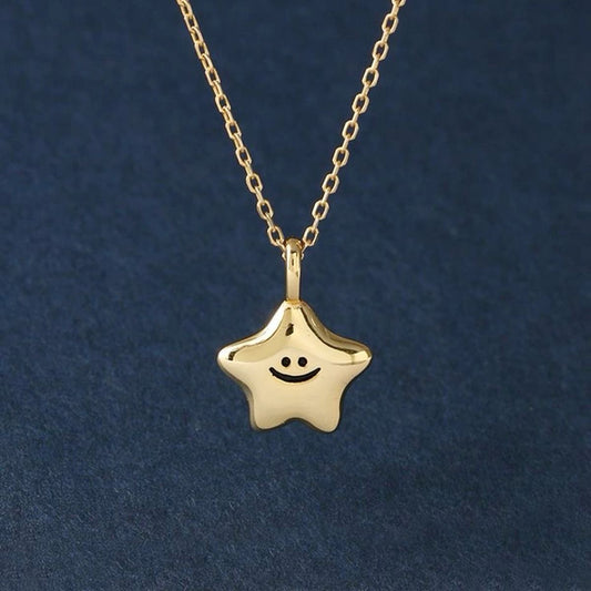 The lil star necklace