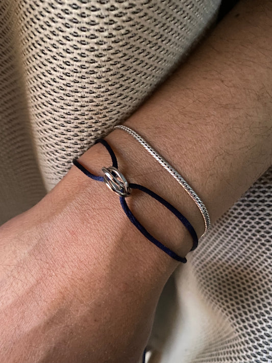 Silver curb bracelet